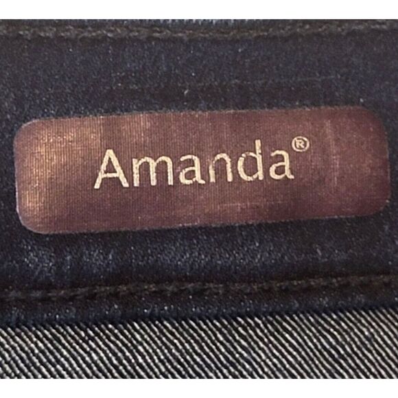 Gloria Vanderbilt Amanda Size 14 Dark Wash Blue Denim Jeans Cotton 34 x 29.5 in - Picture 2 of 13